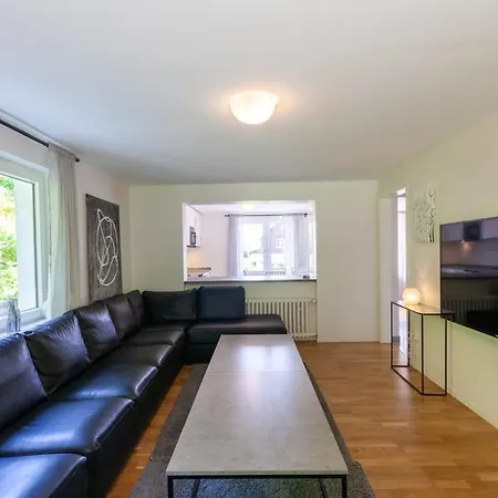 Lars בית נופש בראונלאגה