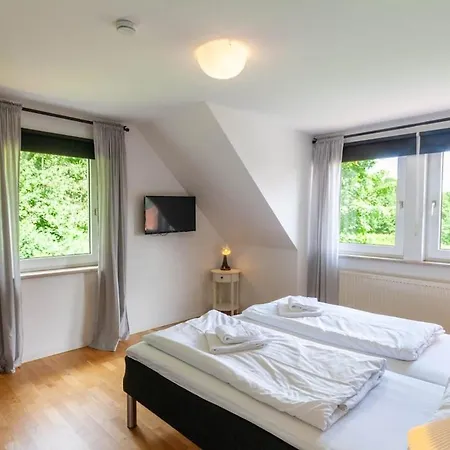 Lars בית נופש בראונלאגה