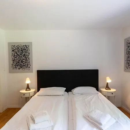 Lars בית נופש *